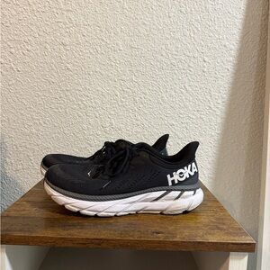 HOKA Clifton 7 Black Running Shoes